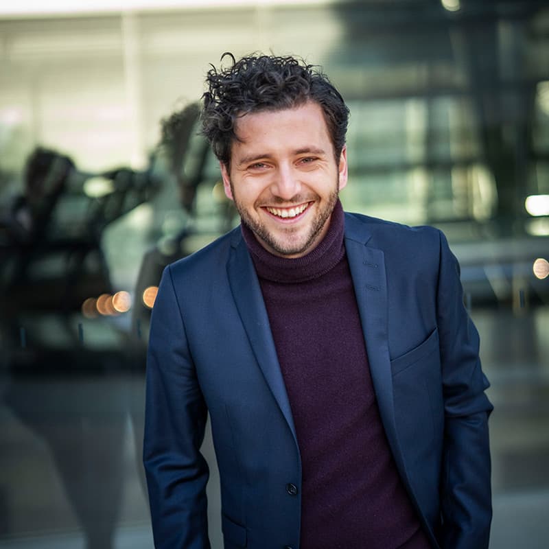 Felix Banaszak auf dem Dach des Reichstagsgebäudes